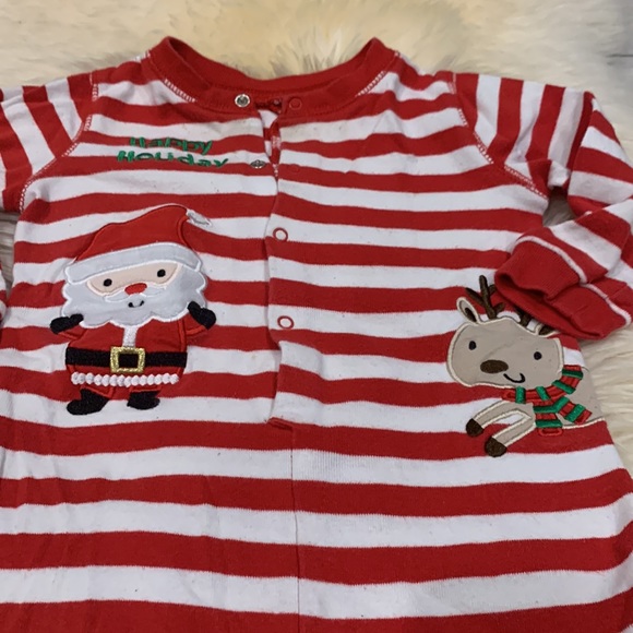 Koala Kids Christmas/Holiday Winter Santa Button Footless Pajama in Red/White - Picture 2 of 8
